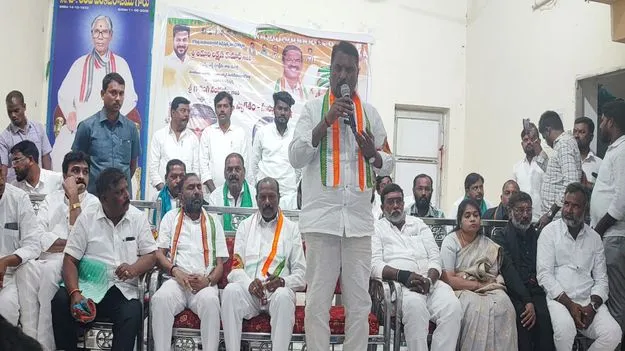 కలిసికట్టుగా పంచాయతీ ఎన్నికల్లో విజయం సాధిద్దాం