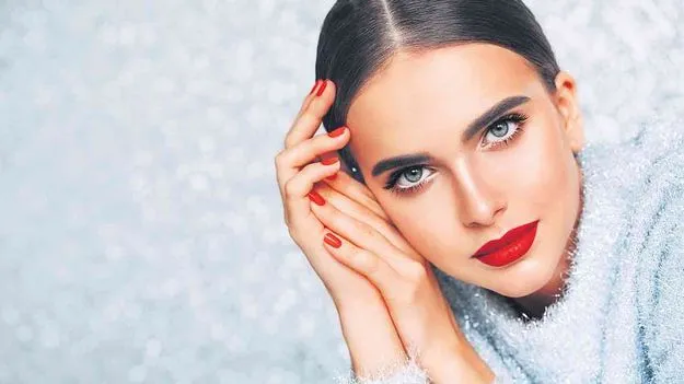 Winter Makeup Tips: చల్లని వేళ చమక్కుమనేలా