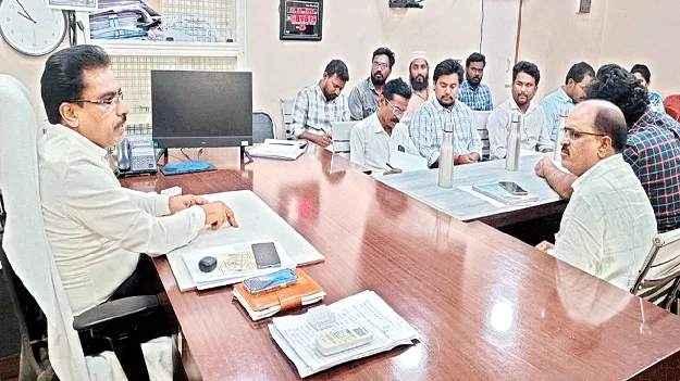 రహదారి విస్తరణలో బాధితులకు పూర్తి న్యాయం