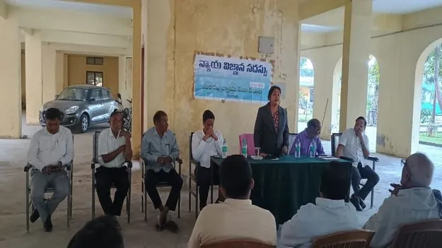 తల్లిదండ్రుల   పోషణ బాధ్యత పిల్లలదే 