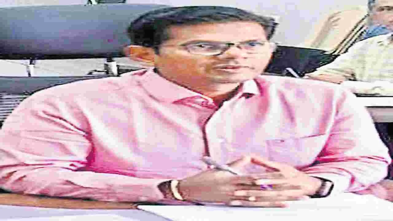 జిల్లా సమగ్రాభివృద్ధికి కృషి  