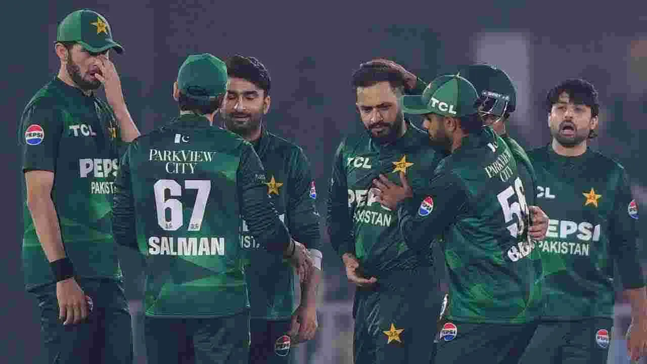 Tri-Series: పాకిస్తాన్‌దే ముక్కోణపు సిరీస్