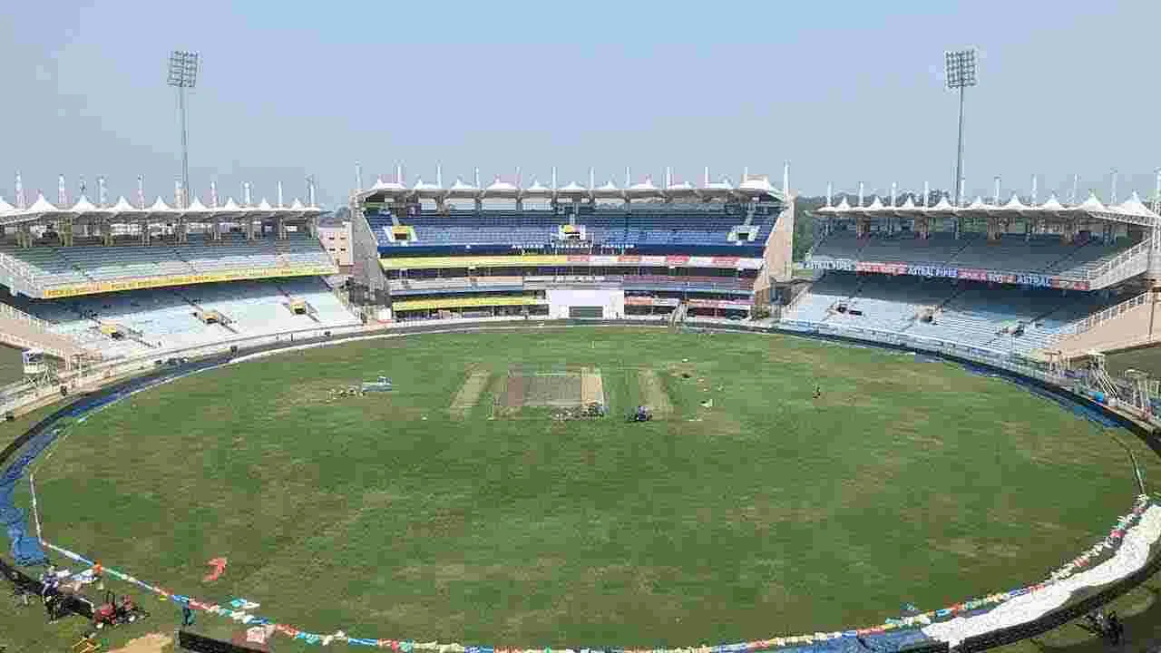 Ranchi Pitch: కళ్లన్నీ రాంచి పిచ్‌పైనే! 