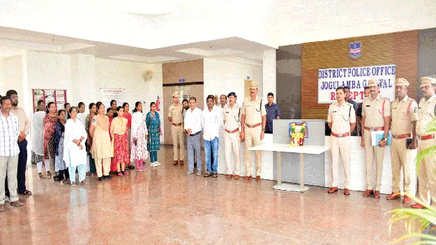 కాకాకు ఘన నివాళి