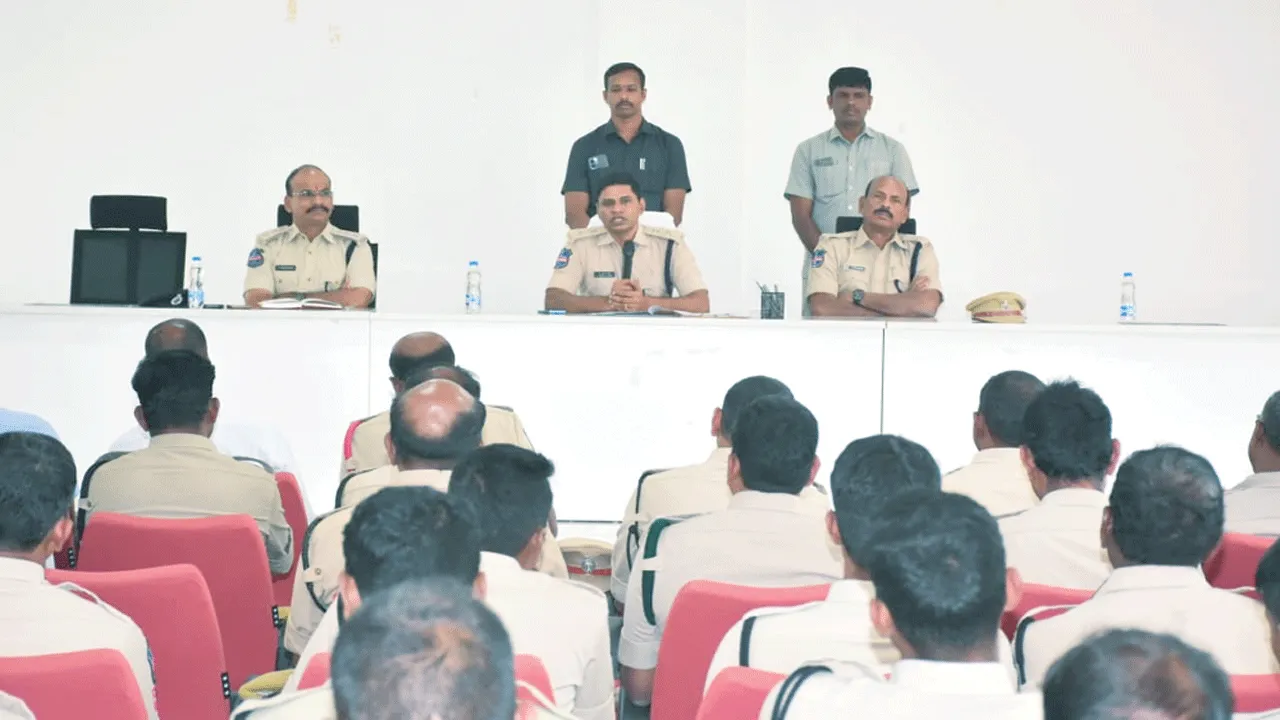 ఎన్నికల నిర్వహణలో భద్రతా సమస్యలు రావొద్దు