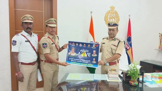  Peddapalli:   కమిషనరేట్‌లో రోడ్డు ప్రమాదాలు తగ్గించడమే లక్ష్యం