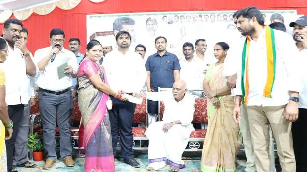 ప్రజల సంక్షేమమే ప్రభుత్వ లక్ష్యం...