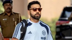 Rohit Sharma: అరుదైన మైలురాయికి చేరువలో హిట్‌మ్యాన్!