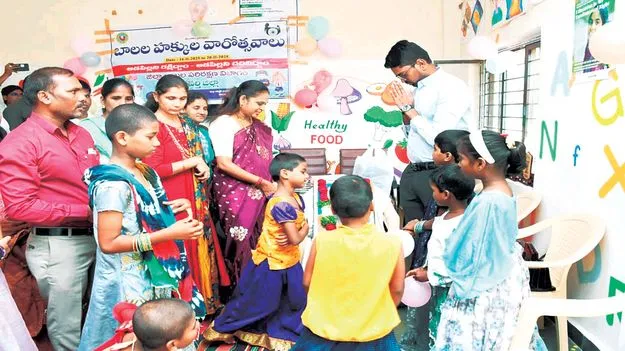 విద్యార్థులు లక్ష్యంతో చదవాలి