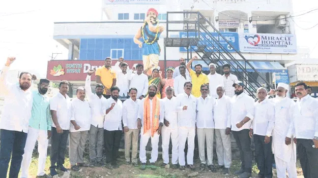 పోరాట యోధుడు పండుగ సాయన్న