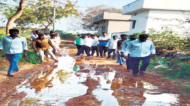ప్రజాసమస్యల పరిష్కారానికి కృషి