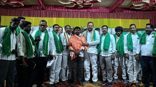  Peddapalli:  సర్పంచ్‌లు గ్రామాభివృద్ధి లక్ష్యంగా పనిచేయాలి