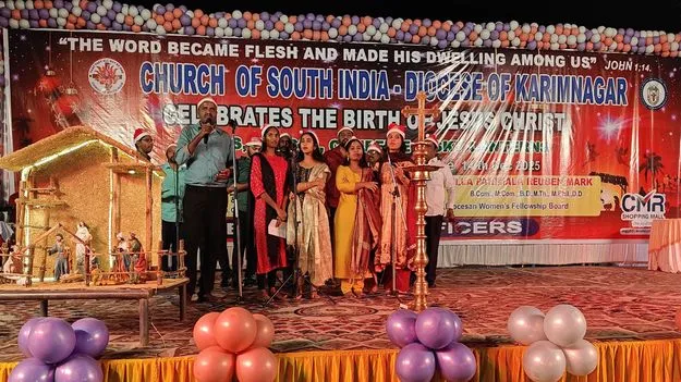 Karimnagar: ఏసు క్రీస్తు చూపిన మార్గంలో నడవాలి