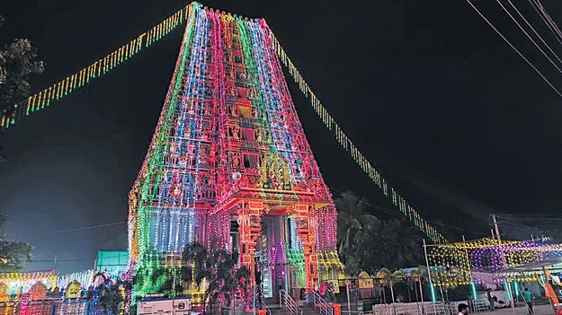 కోట సత్తెమ్మ తిరునాళ్లు ప్రారంభం