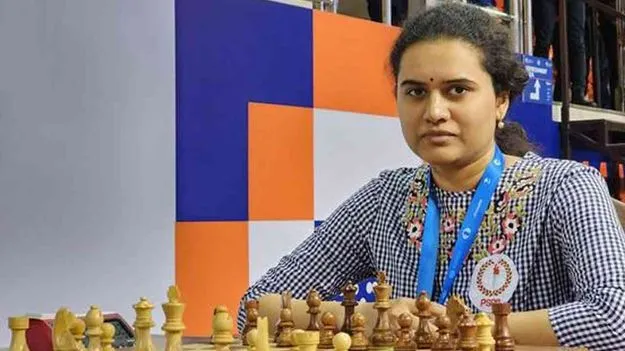FIDE World Championship: హంపి టైటిల్‌ నిలబెట్టుకునేనా