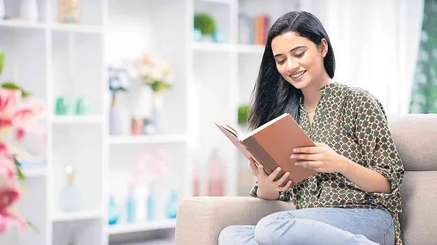 Benefits of Reading Books: పుస్తకాలు చదువుదాం
