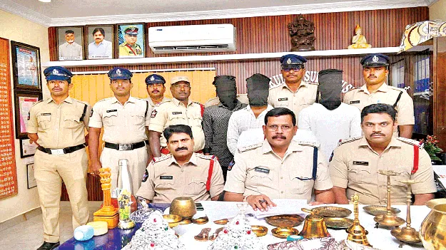 వ్యసనాలకు బానిసై.. దొంగలుగా మారి