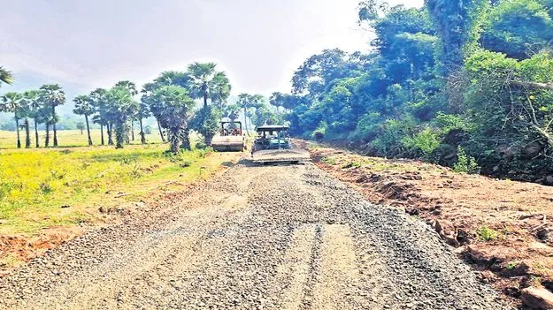  గ్రామీణ రహదారులకు మహర్దశ