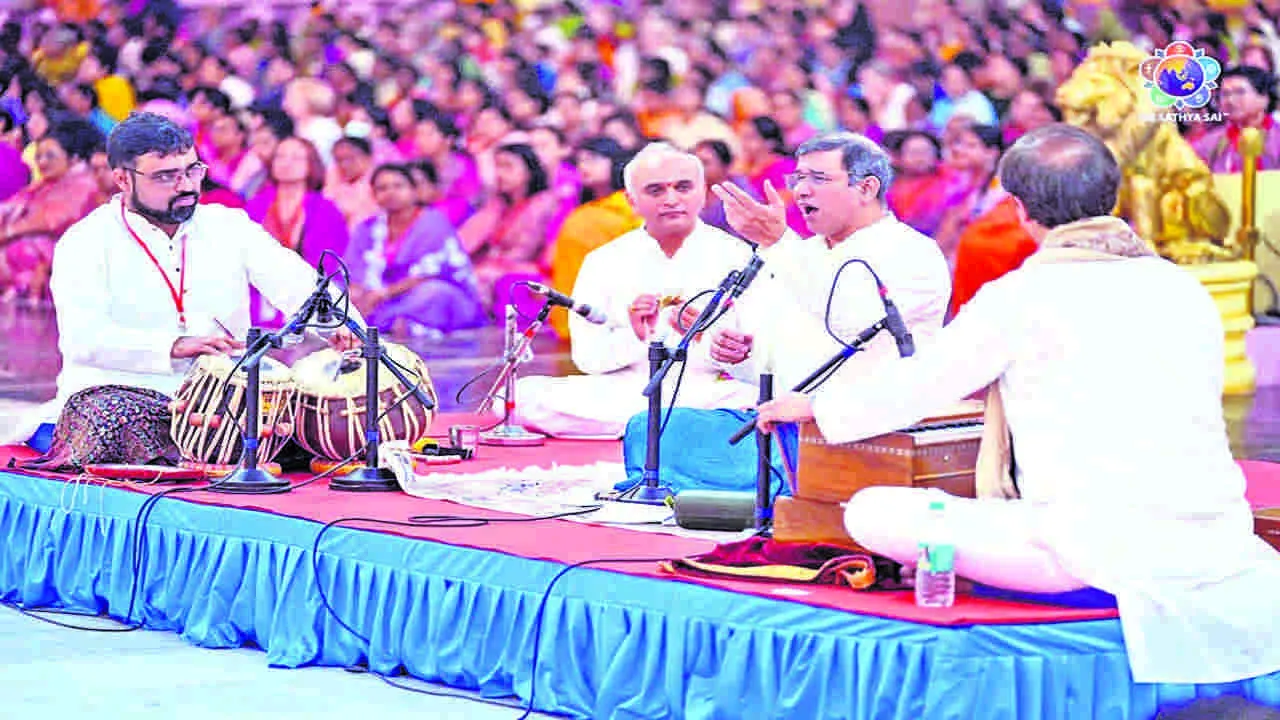 GOD: సాయి బోధనలే శిరోధార్యం