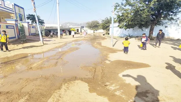 సర్పంచ్‌ల ముందు సవాళ్లెన్నో..