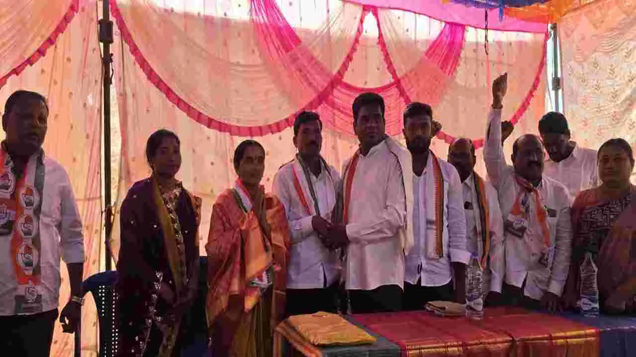 kumaram bheem asifabad- కాంగ్రెస్‌తోనే గ్రామాల అభివృద్ధి