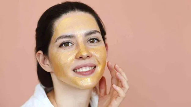 Benefits of Applying Ghee: ముఖానికి నెయ్యి రాస్తే