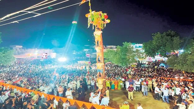 ఘనంగా పాల ఉట్లు