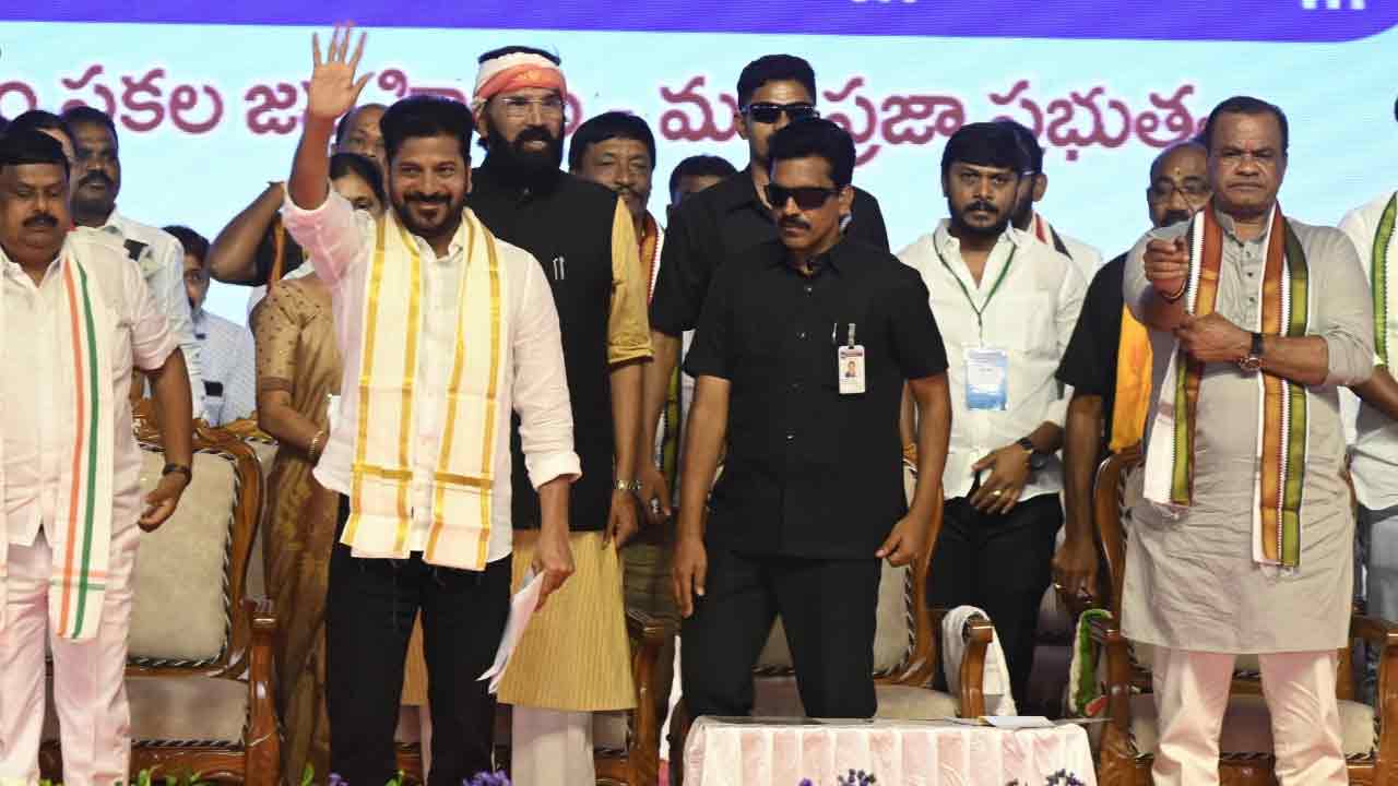 దేవరకొండ ప్రజా పాలన ప్రజా విజయోత్సవ సభలో పాల్గొన్న ముఖ్యమంత్రి రేవంత్ రెడ్డి