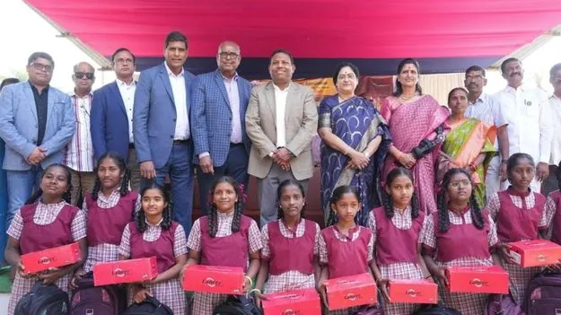 ATA సహకారం.. తిమ్మాపూర్ జెడ్పీహెచ్‌ఎస్‌లో ప్రహరీ గోడ, ఆర్‌ఓ ప్లాంట్ ప్రారంభం