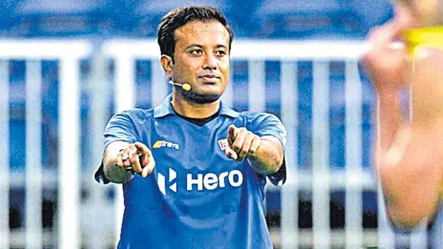 Raghu Prasad Hockey Umpire: హాకీ అంపైర్‌ ఆఫ్‌ ద ఇయర్‌ రఘు