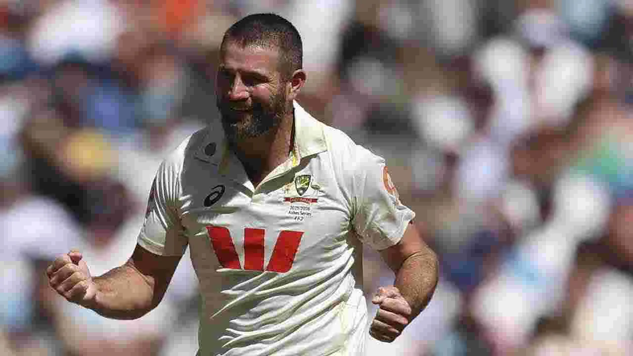 Boxing Day Test: తొలి రోజే 20 వికెట్లు