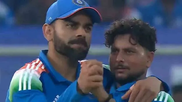 Ind Vs SA: మైదానంలో కుల్‌దీప్‌తో కోహ్లీ డ్యాన్స్.. వీడియో వైరల్