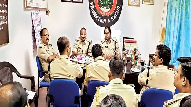 ప్రజల్లోకి సురక్ష యాప్‌ సేవలు 