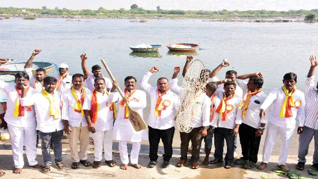 గంగమ్మ తల్లికి ముదిరాజ్‌ల పూజలు