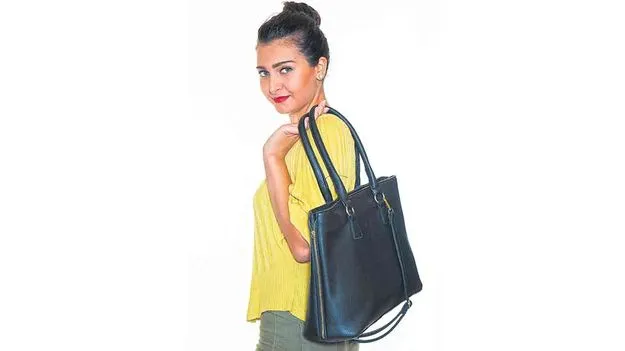 Handbag Cleaning Tips: హ్యాండ్‌ బ్యాగ్‌ మెరిసేలా