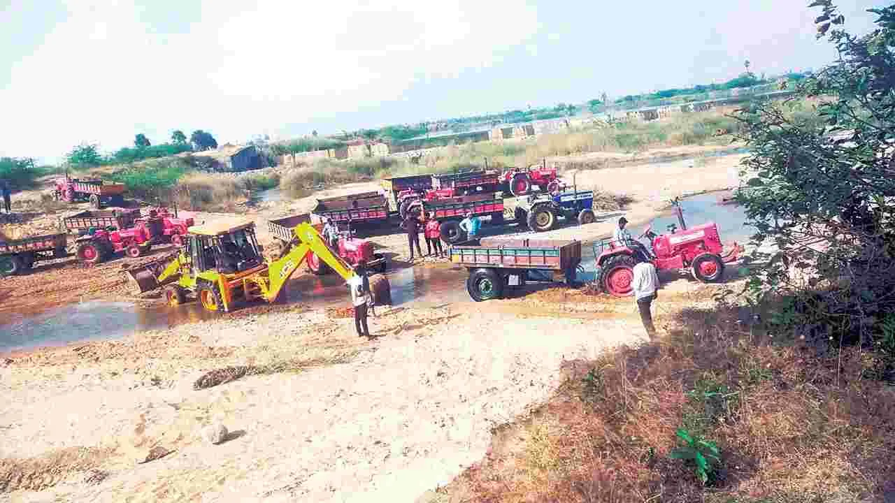 ఇసుక రీచ్‌పై పోరు 