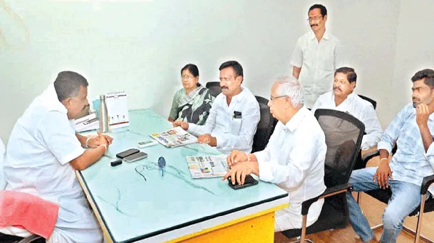 ప్రజా సమస్యల పరిష్కారానికి కృషి: ఎమ్మెల్యే కోట్ల