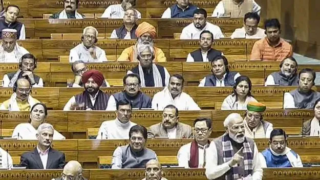 Vandemataram Controversy: ఆ వ్యాఖ్యలు చరిత్రను వక్రీకరించడమే