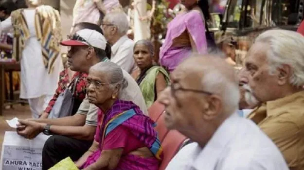 Telangana Pensioners: పెన్షనర్లకు ఏడాదిన్నరగా దక్కని ప్రయోజనాలు