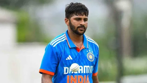 Shardul Thakur: నా కెరీర్ ఆరంభంలో చాలా సపోర్ట్ చేశాడు: శార్దూల్ ఠాకూర్