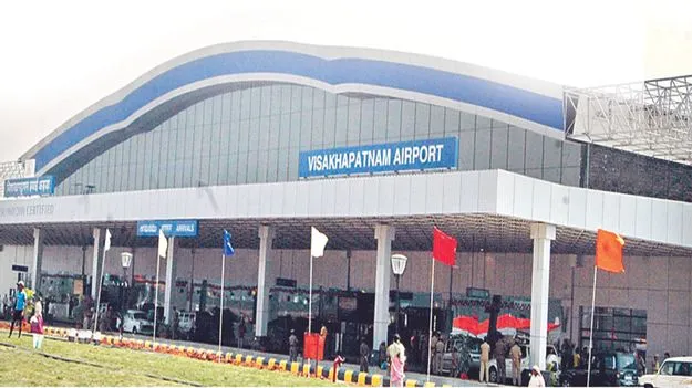 కొనసాగుతున్నవిమానాల రద్దు