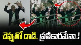 Advocate Rakesh Kishore: మాజీ సీజేఐ మీద షూ విరిసిన లాయర్‌పై చెప్పుతో దాడి