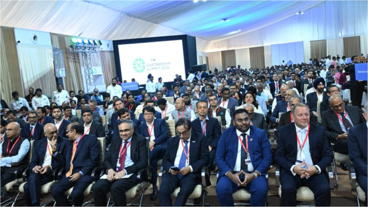 CII Partnership Summit 2025: విశాఖలో ఘనంగా ప్రారంభమైన సీఐఐ పార్టనర్షిప్ సమ్మిట్‌