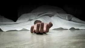 B'luru Man Shoots Wife Dead: భార్యపై కాల్పులు జరిపి హత్య.. డైవర్స్ నోటీసులు అందడంతో.. 