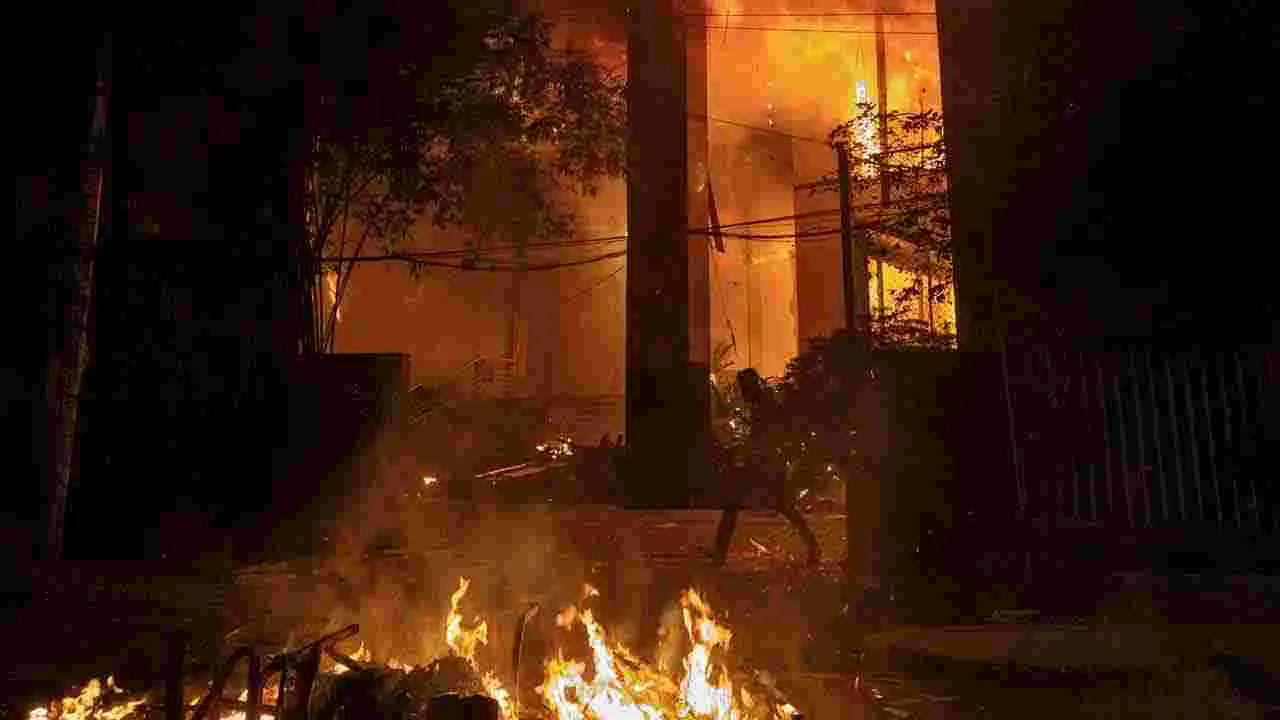 Bangladesh Hindu murder: బంగ్లాదేశ్‌లో హిందూ యువకుడి దారుణ హత్య: 10 మంది అరెస్ట్