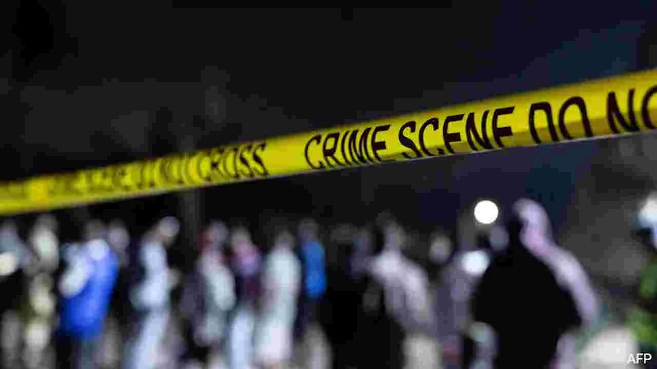 Powerful Bomb Blast in Mosque: మసీదులో బాంబు పేలుడు.. ఏడుగురి మృతి