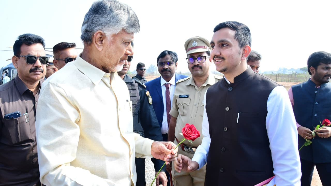 పార్వతీపురంలో పర్యటించిన సీఎం చంద్రబాబు