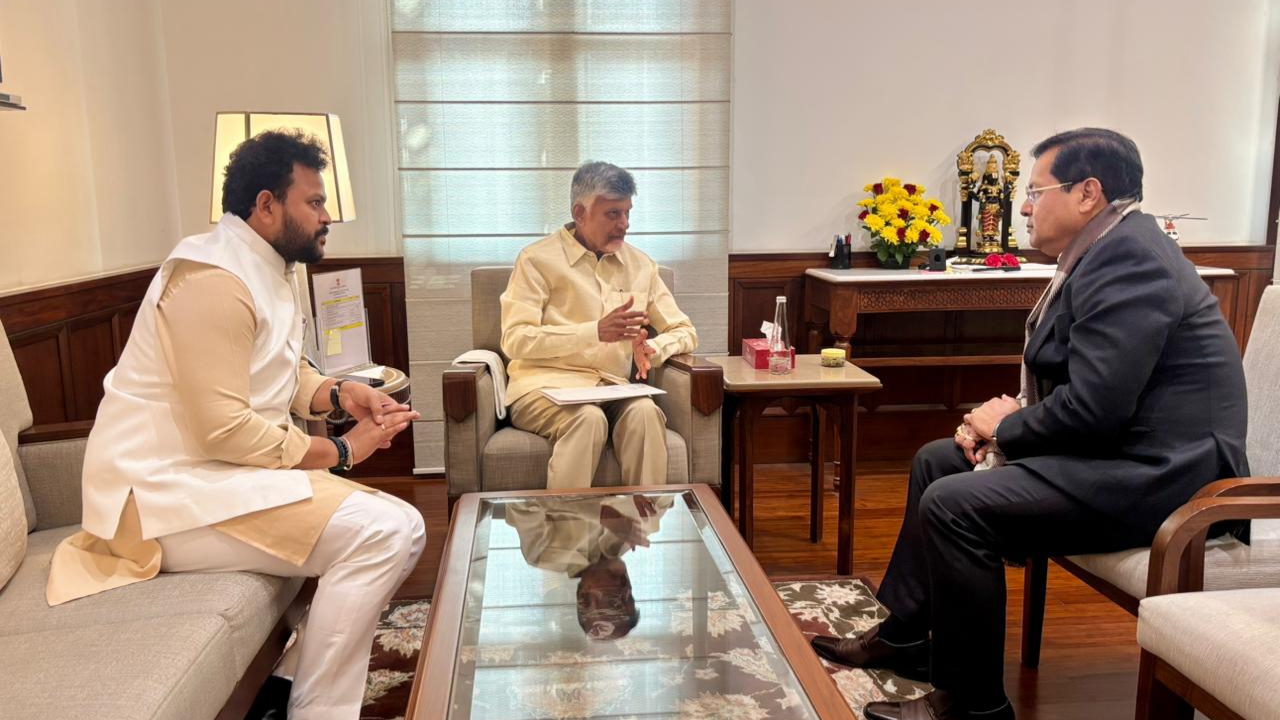  బిజీబిజీగా సీఎం చంద్రబాబు.. ఢిల్లీలో కేంద్ర పెద్దలతో వరుస భేటీలు