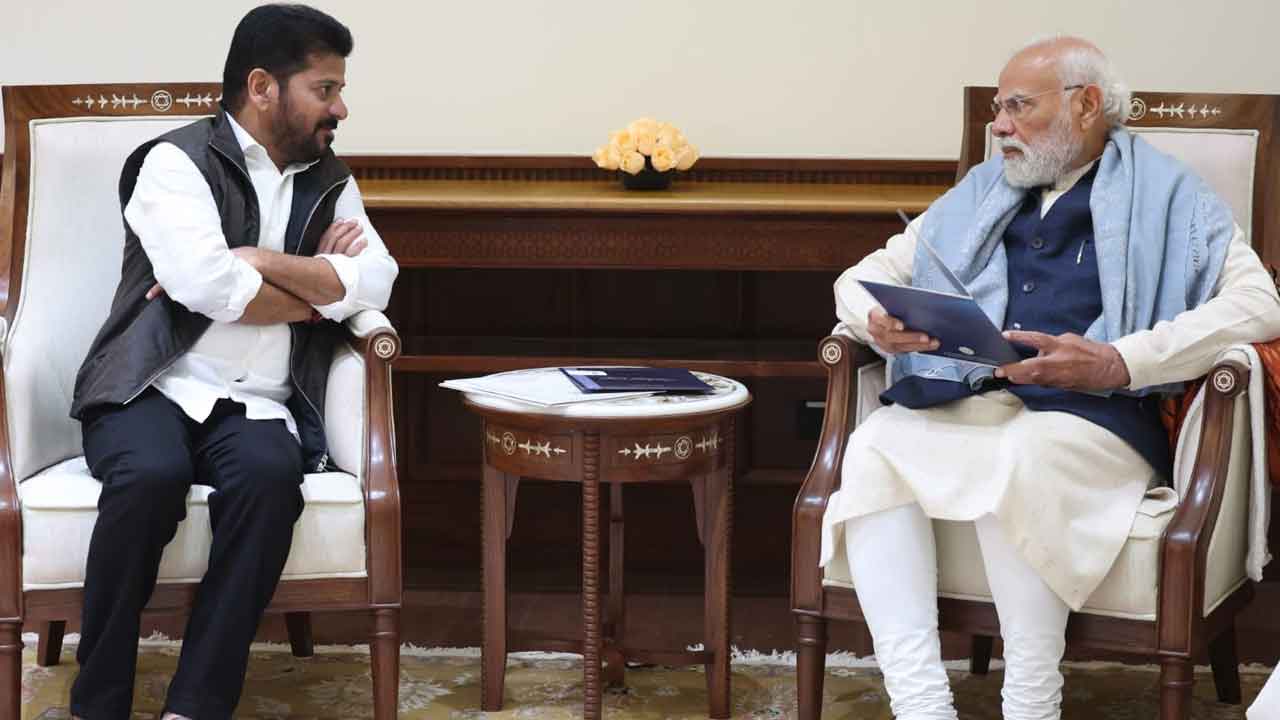 ప్రధాని మోదీతో సీఎం రేవంత్ రెడ్డి భేటీ