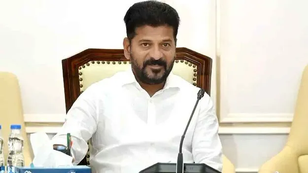 CM Revanth Reddy: లోక్‌భవన్‌కు సీఎం రేవంత్ రెడ్డి.. అనంతరం ప్రజాభవన్‌కు..